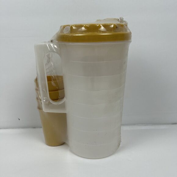 Vintage Lustro-Ware 70 oz Drink Juice Pitcher Lid 2 Qts 4 Tumblers Sealed NOS - Picture 4 of 8